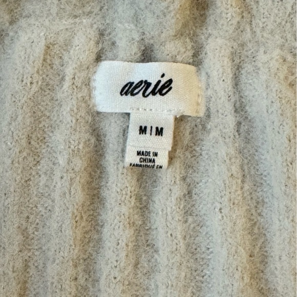 Aerie Cream Ribbed Midi Skirt
#1274 - Picture 8 of 9